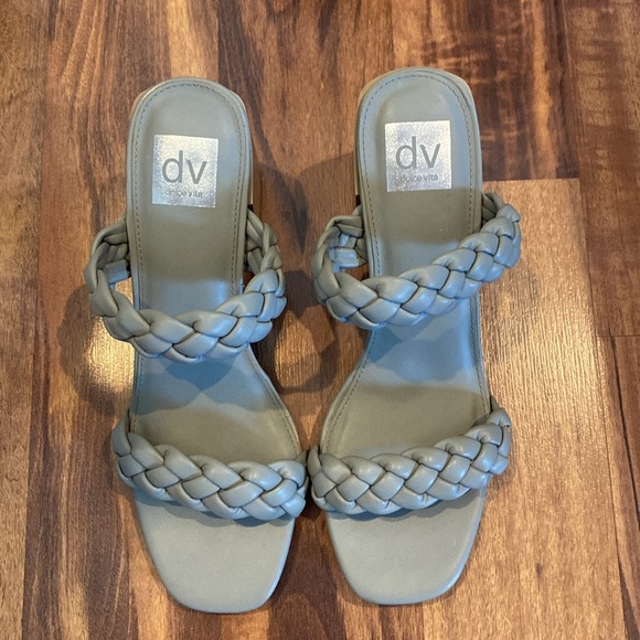 DV by Dolce Vita - Picture 3 of 5